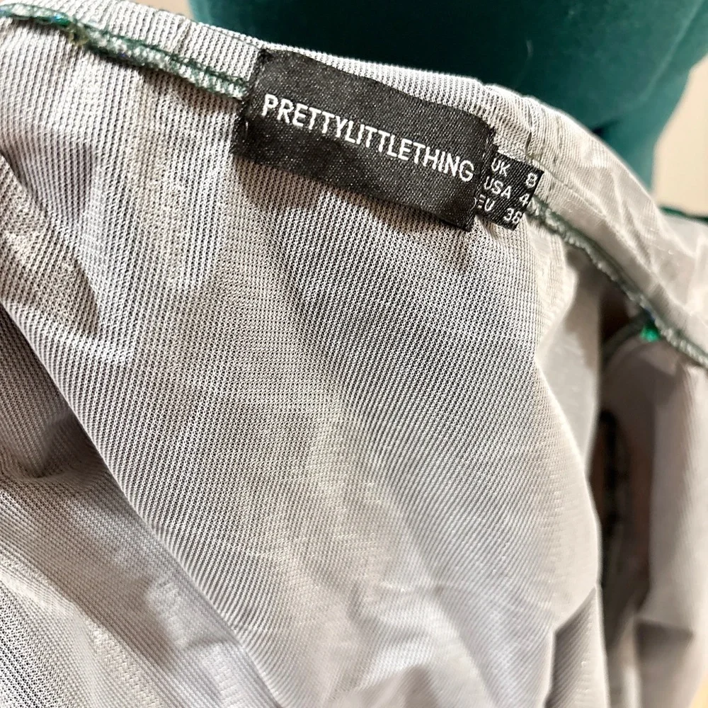 NWOT PrettyLittleThing Iridescent Blue and Green Raincoat - Picture 4 of 4